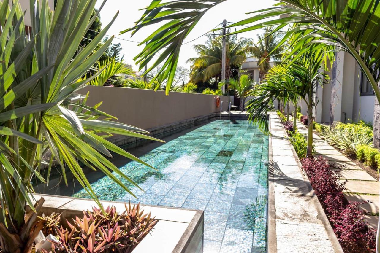 2 bedroom Flat 15 mins walk from Flic en Flac Beach Exterior foto